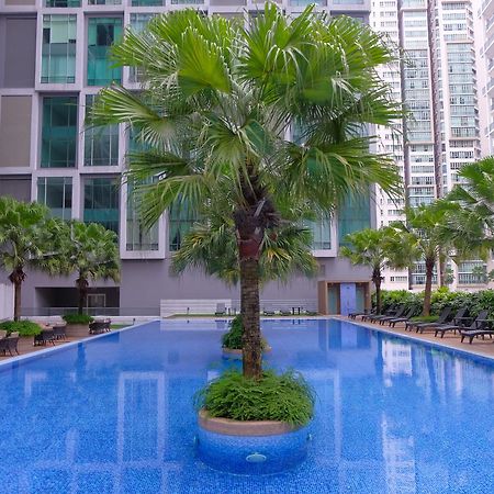 Soho Suites Klcc By Perfect Host Куала Лумпур Екстериор снимка