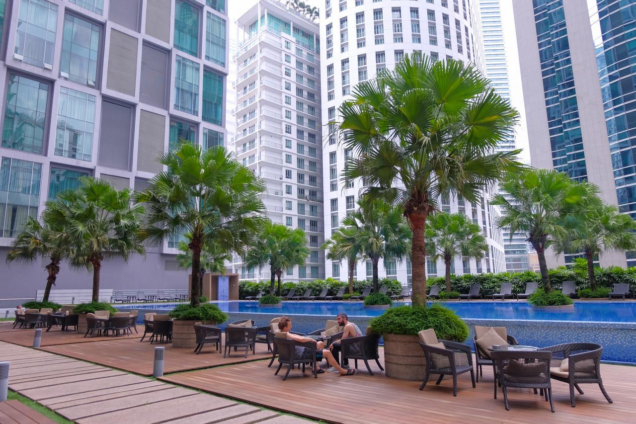 Soho Suites Klcc By Perfect Host Куала Лумпур Екстериор снимка